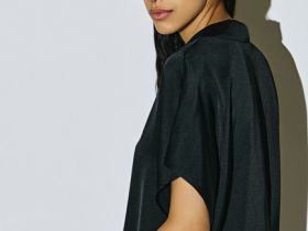 Сатиновая блузка с коротким рукавом, Черный