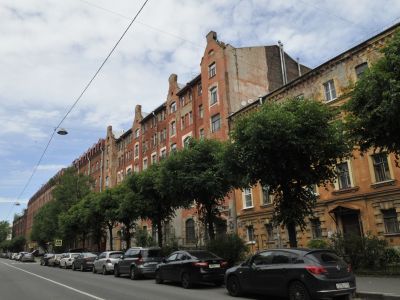 Здание фабричного управления и доходный дом