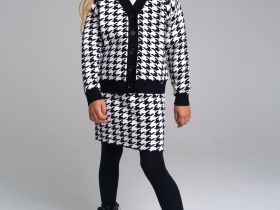 Жаккардовые кардиган и юбка