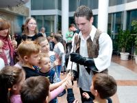 Омский государственный театр куклы, актера, маски «Арлекин»