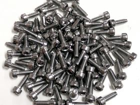 Стальной болт переднего переключателя Shimano (Alivio-SLX) (15 мм M5)