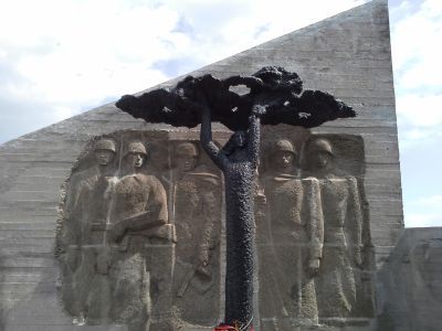 Памятник «Безымянная высота»