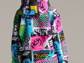 Куртка текстильная с полиуретановым покрытием для девочек (ветровка)