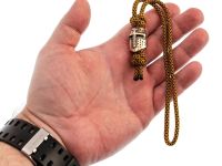 Темляк средний  коричневый с бусиной "Шлем Тевтонца"