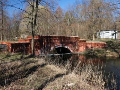 Кирпичный мост № 1