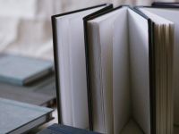 Скетчбук для графики Малевичъ "GrafArt white" 12х12 см 40 л 160 г, голубой дым