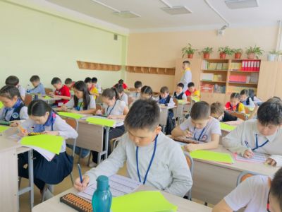 Более 100 участников собрала республиканская олимпиада по ментальной арифметике в Якутии