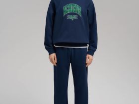 Свободное худи из футера