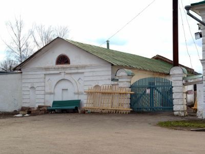 Южное здание конного двора (каретник)