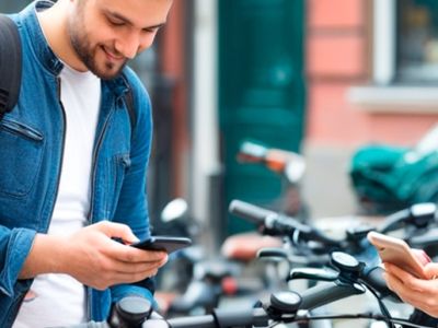 Верификация для аренды электросамокатов и велосипедов введена в Москве