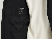 Пуховик с воротником-стойкой и капюшоном