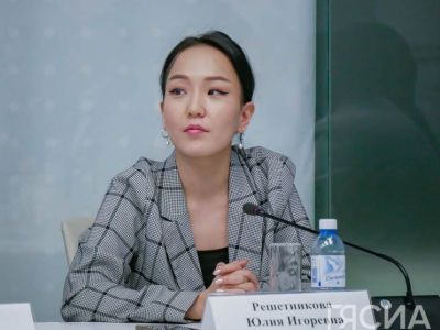 Активист Ассоциации молодых педагогов Якутии оценила пилотный проект «Моя первая зарплата»