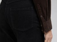 Джинсы comfort fit с бархатным напылением