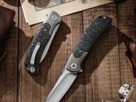 Складной нож Trivisa UMa-05, сталь S35VN, рукоять титан/карбон