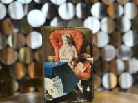 Обложка для паспорта "Мопс в кресле"