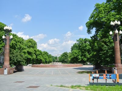 Сквер на Болотной площади
