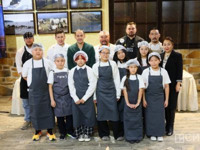 В Якутске Арктическая школа кулинарии Николая Атласова выпустила первых учеников