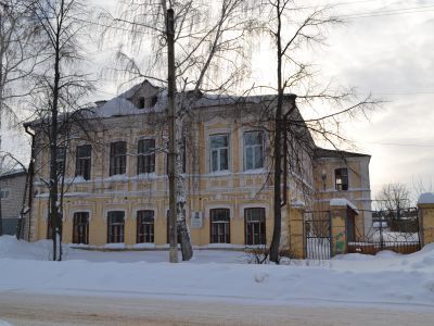 Здание медресе