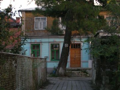 Дом, в котором произошло оформление Таманской Красной армии