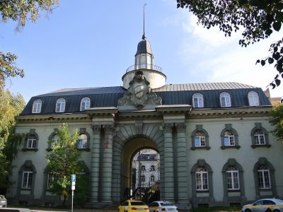 Ансамбль скаковых конюшен Манташева