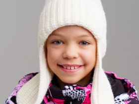 Шапка трикотажная для девочек