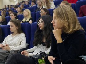 Секретарь СЖР Роман Серебряный принял участие в работе Научно-популярного фестиваля «Новый маршрут» в СКФУ