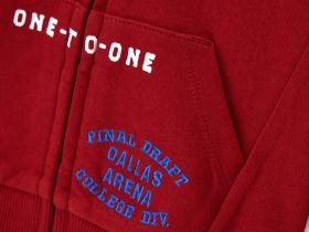 Толстовка на молнии для маленького мальчика