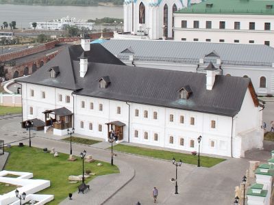 Братский корпус Спасо-Преображенского монастыря