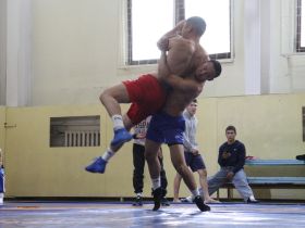 Антон Уваров стал победителем турнира по многоборью среди студентов Якутии