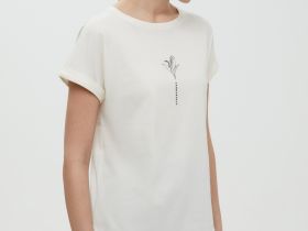 Футболка с круглым вырезом