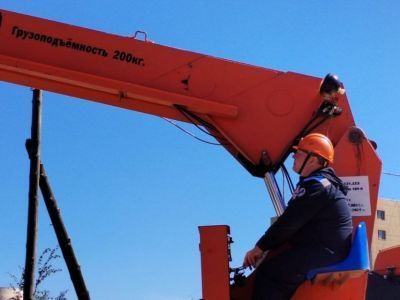 Энергетики в Якутии устраняют последствия сильного ветра