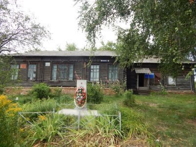 Сырятинская сельская библиотека