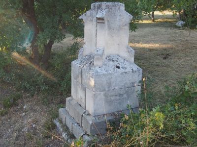 Могила подпоручика   А.Т.Дерюгина