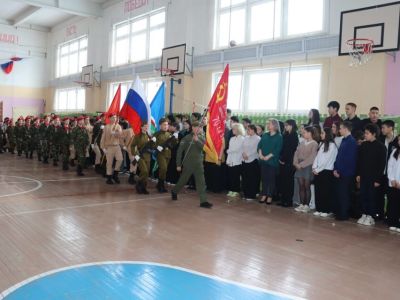 Знамя Победы встретили в Нижеколымском районе Якутии
