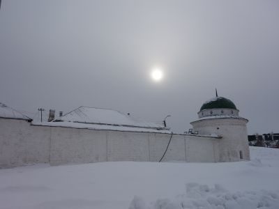 Монастырская стена