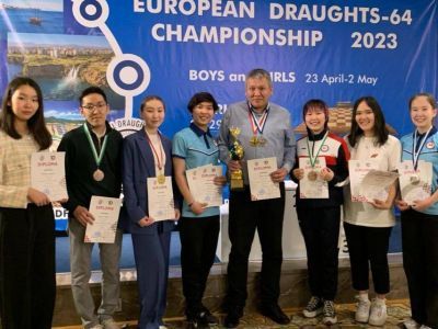 Якутяне завоевали шесть медалей Кубка мира по шашкам в Турции