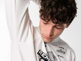 Лонгслив Remington Formula One White