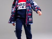 Куртка текстильная с полиуретановым покрытием для мальчиков (ветровка)