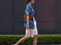 Шорты-бермуды