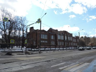 Училище реальное