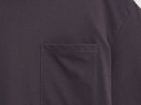 Футболка из хлопка с нагрудным карманом