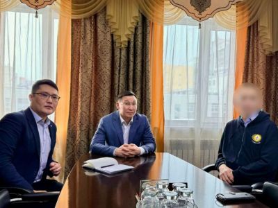 Виталий Чикачев встретился с участником СВО из Хангаласского филиала ЖКХ