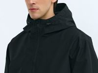 Ветровка с капюшоном, Черный