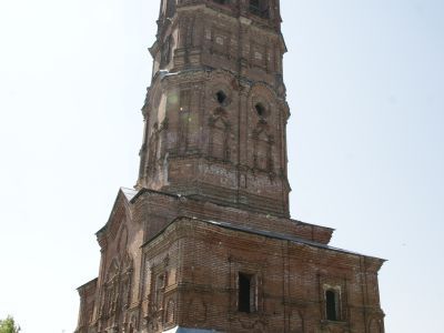 Колокольня Троицкой церкви
