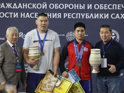 Балдан Цыжипов и Айсен Поскачин стали абсолютными чемпионами турнира МинГООБЖН по хапсагаю