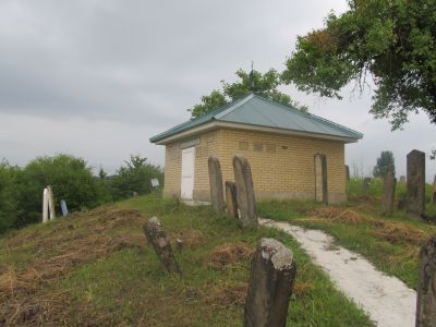 Зиярт братьев Асандара и Арски