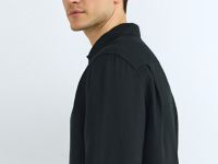 Рубашка изо льна, Черный