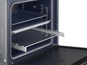 Духовой шкаф Samsung Bespoke NV7000B Dual Cook, 76 л черный