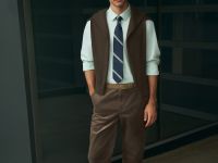 Джемпер прямого силуэта с округлой горловиной