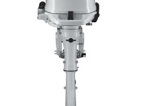 4х-тактный лодочный мотор SUZUKI DF6AS. белый